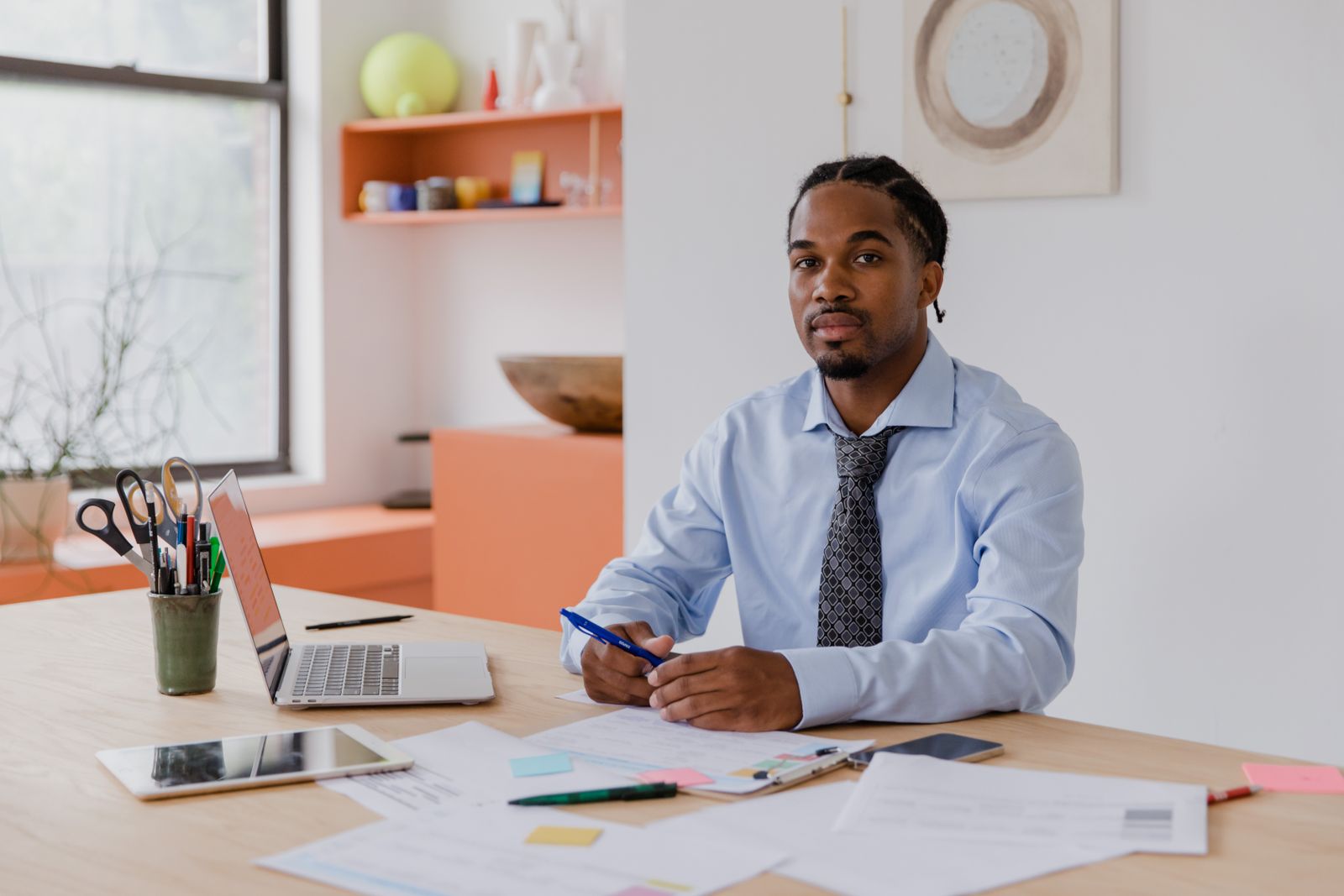 Conseiller à son bureau